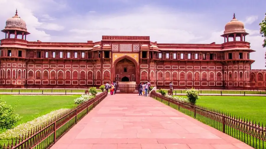 Explore the Mystery & Enchantment of India | Ultimate Travel Guide