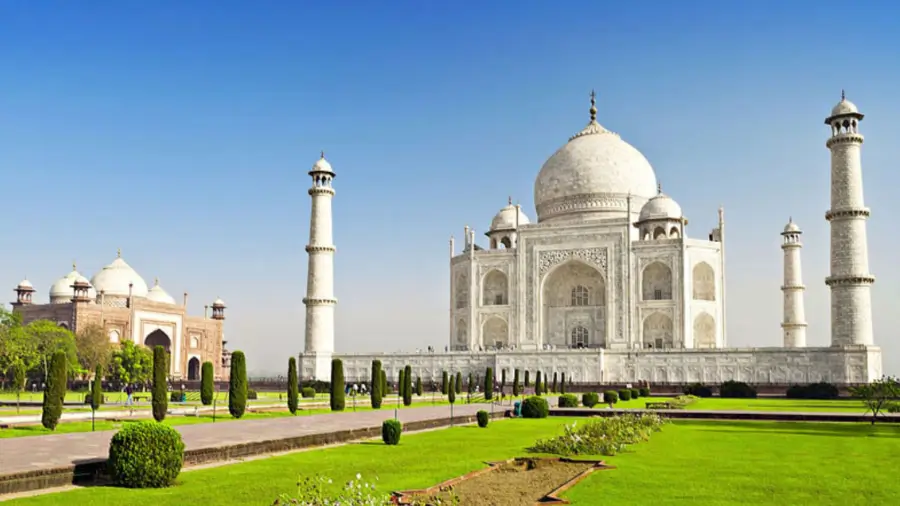 Best Places to Celebrate New Year in India | Top Holiday Destinations