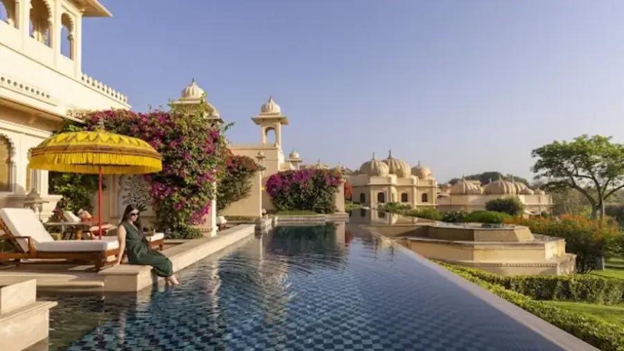 Cost of a Luxury Private India Honeymoon Package (7–10 Days)