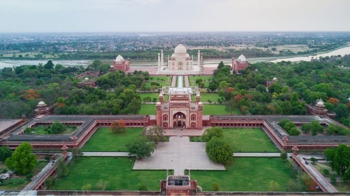 Agra Travel Guide