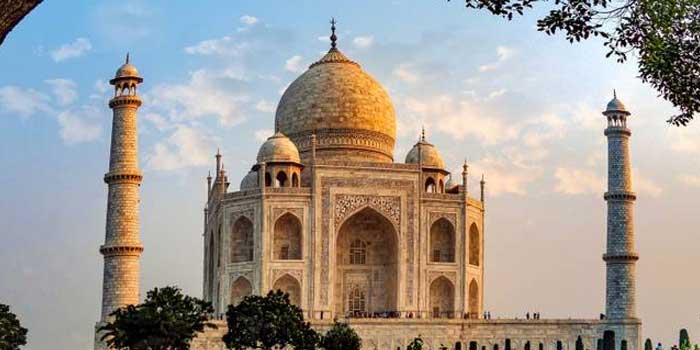 Group Tours In India: Travel Smartly In An Economic Way!