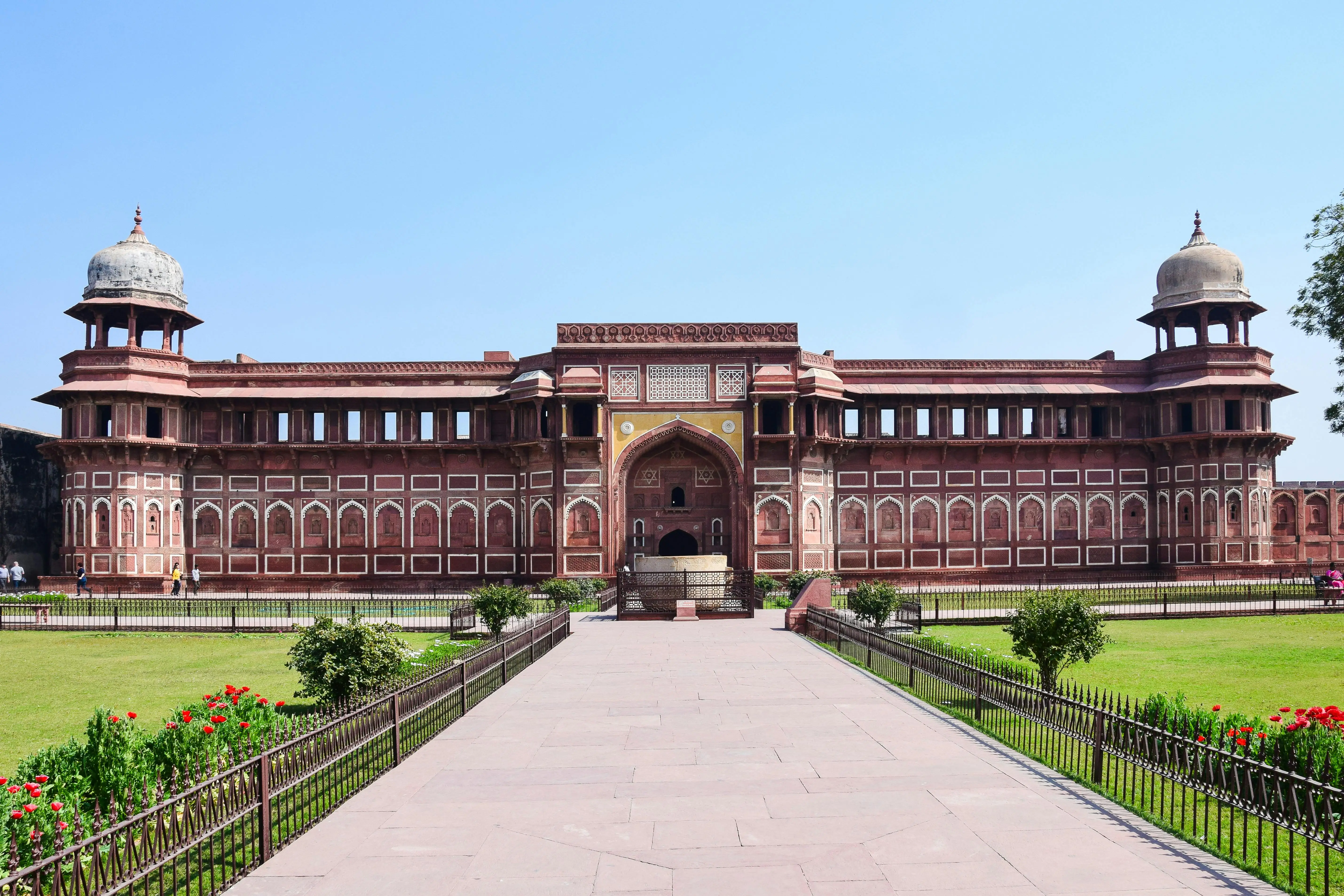 Taj Hotels Rajasthan Luxury Tour