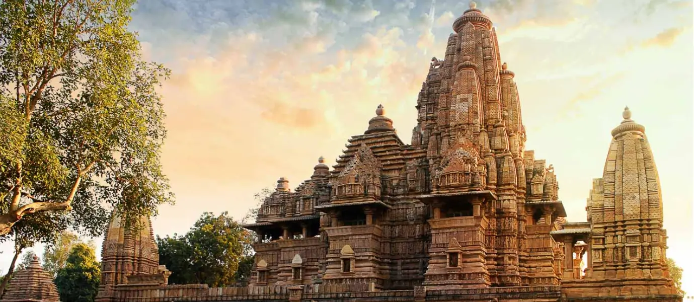 Erotic temples, Tajmahal, Ganges & Pink City