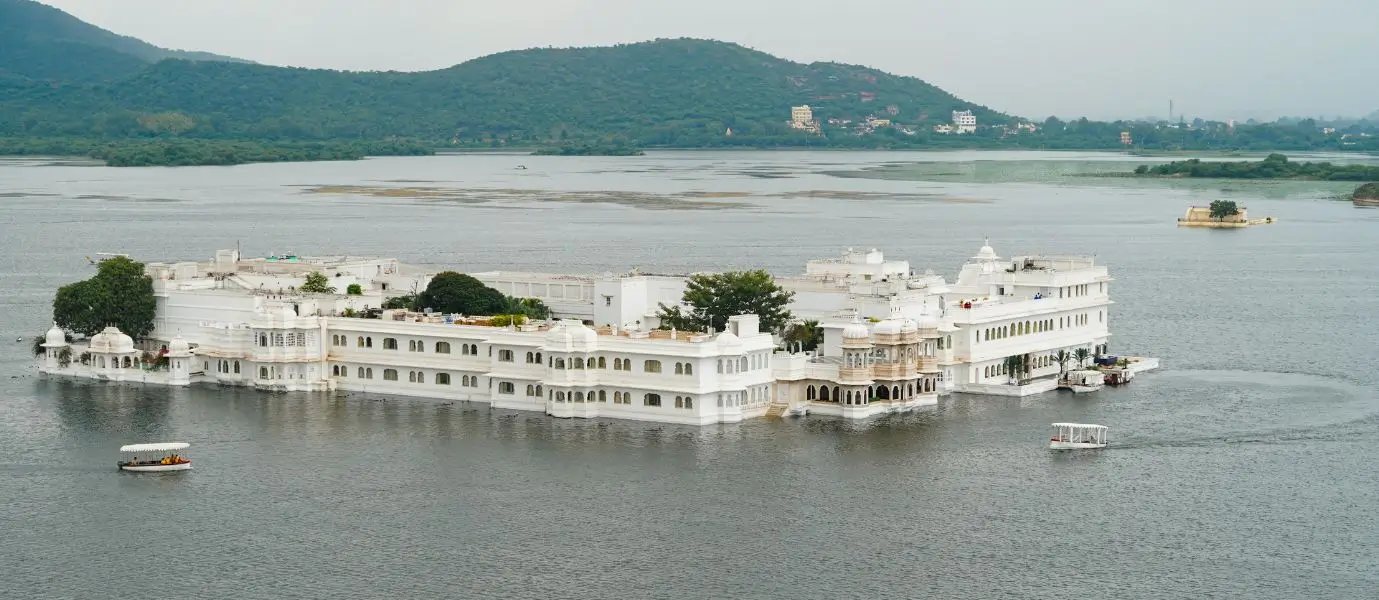 Taj Hotels Rajasthan Luxury Tour