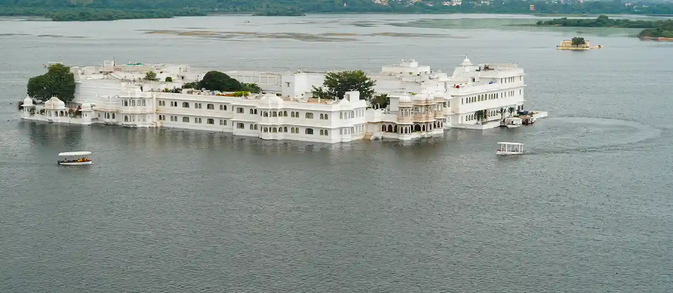 Rajasthan Honeymoon Tour Package – Romantic Private Trip